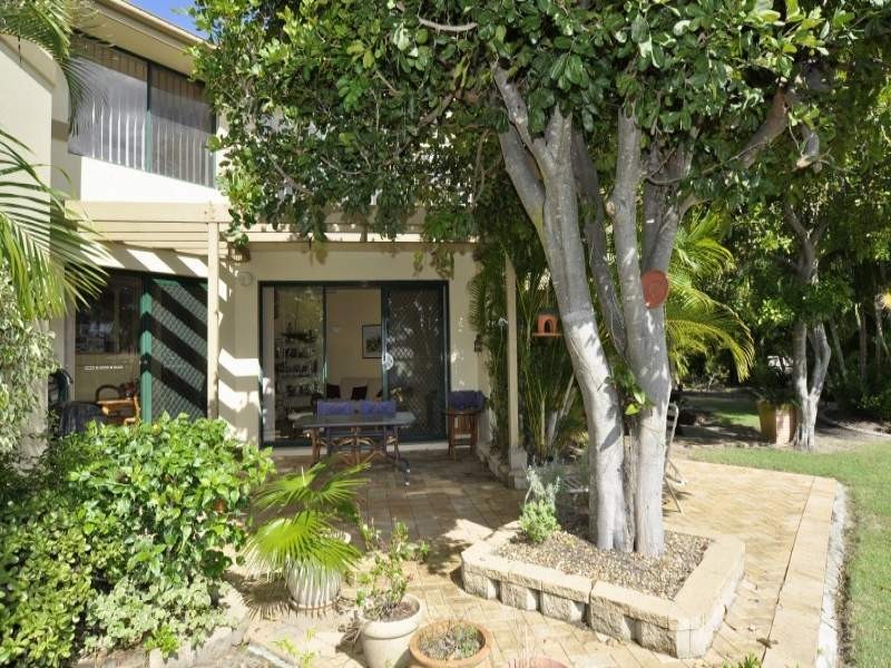 26/100 Morala Avenue, Runaway Bay QLD 4216