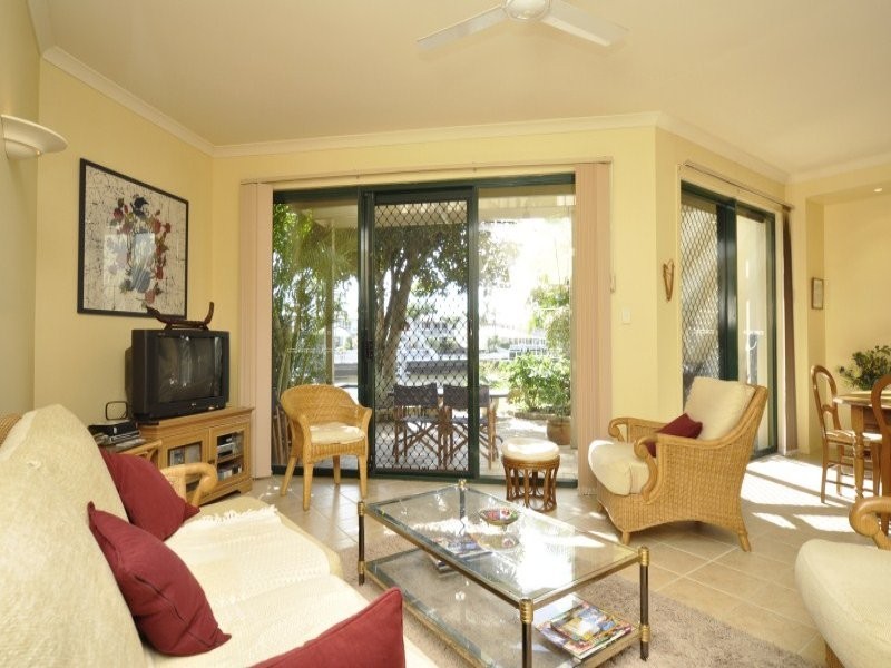 26/100 Morala Avenue, Runaway Bay QLD 4216