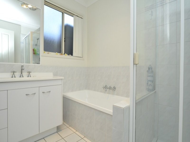 37 Myola Court, Coombabah QLD 4216