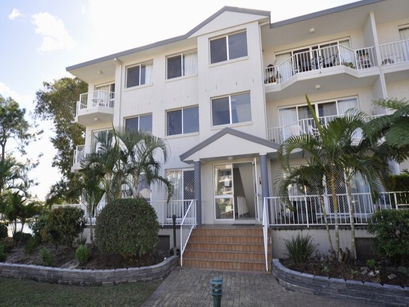 1/6 Back Street, Biggera Waters QLD 4216