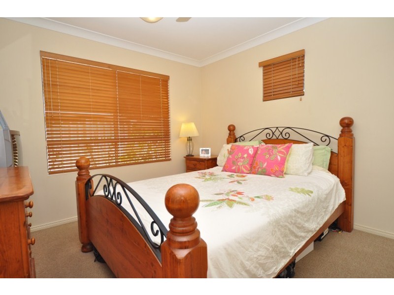 3/89 Bayview Street, Runaway Bay QLD 4216