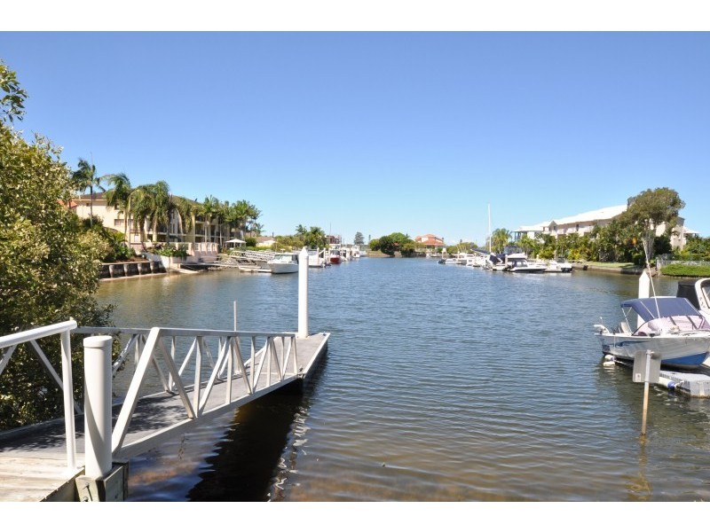 3/89 Bayview Street, Runaway Bay QLD 4216