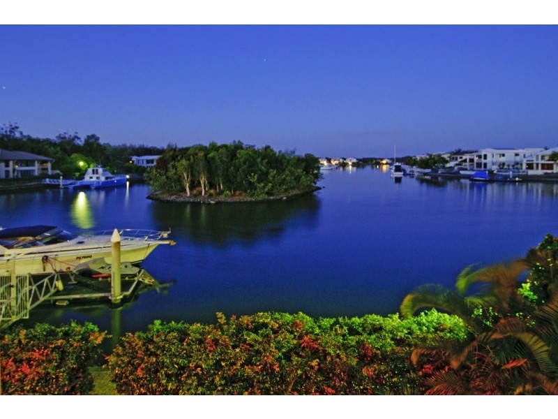 25 Ripple Court, Coomera Waters QLD 4209