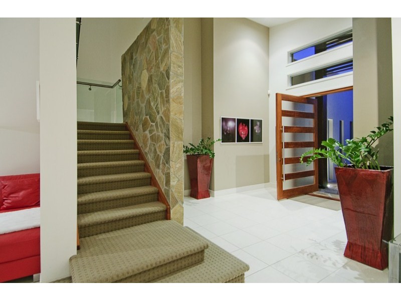 25 Ripple Court, Coomera Waters QLD 4209