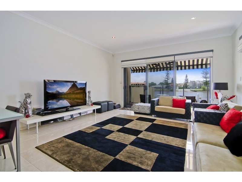 56A Back Street, Biggera Waters QLD 4216