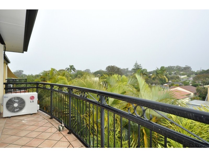 23/10 Bath Street, Labrador QLD 4215