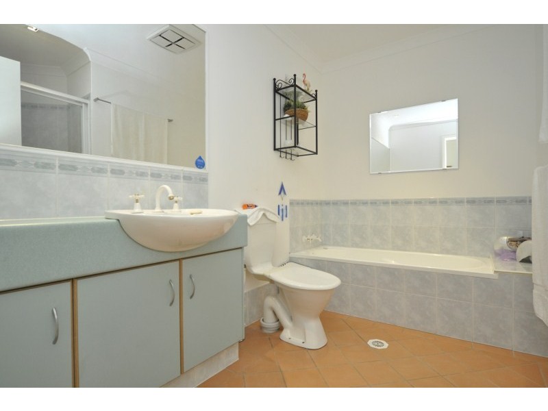 63/100 Morala Avenue, Runaway Bay QLD 4216