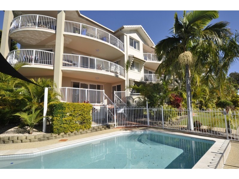 1/20 Canal Avenue, Runaway Bay QLD 4216