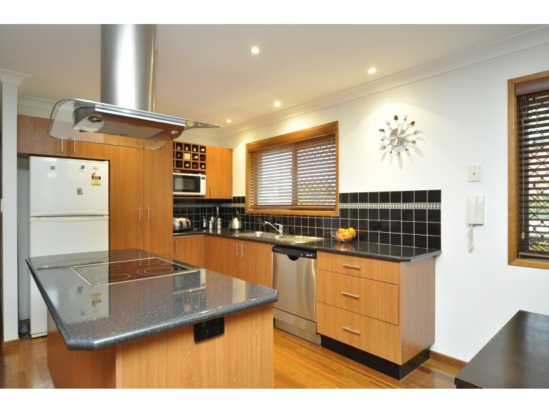 45 Broadwater Street, Runaway Bay QLD 4216