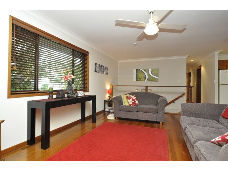45 Broadwater Street, Runaway Bay QLD 4216