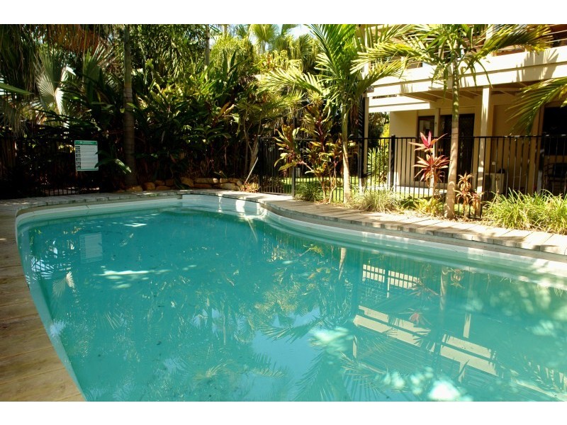 45 Broadwater Street, Runaway Bay QLD 4216