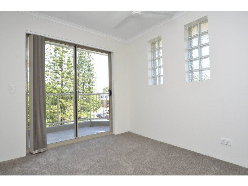 9/25 Brighton Street, Biggera Waters QLD 4216