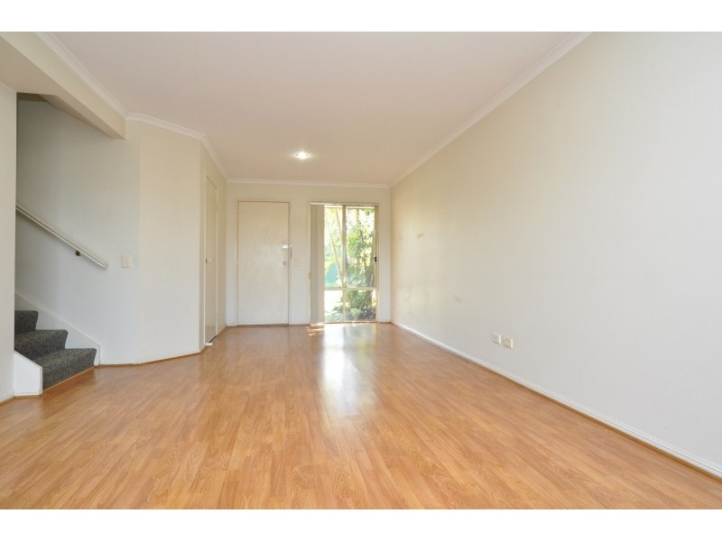 4/643 Pine Ridge Road, Biggera Waters QLD 4216