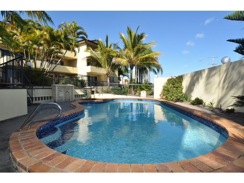 13/65 Bayview Street, Runaway Bay QLD 4216