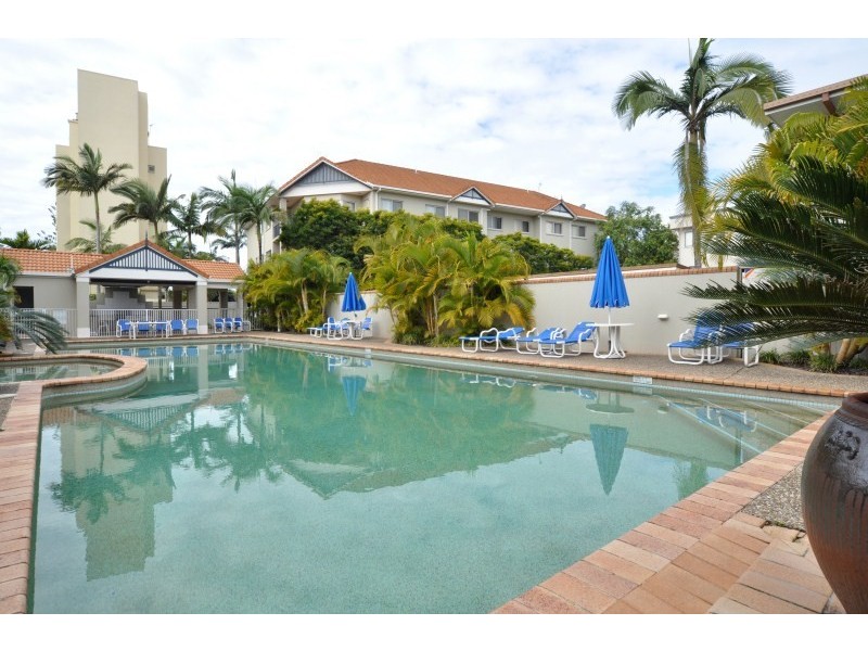 1C/522 Marine Parade, Biggera Waters QLD 4216