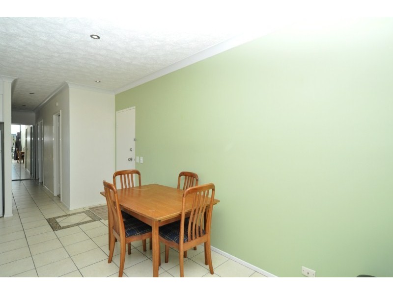42/12 Whiting Street, Labrador QLD 4215