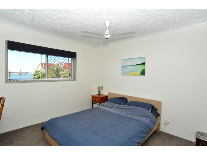 42/12 Whiting Street, Labrador QLD 4215