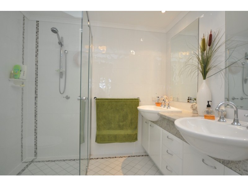 28/75 Morala Avenue, Runaway Bay QLD 4216