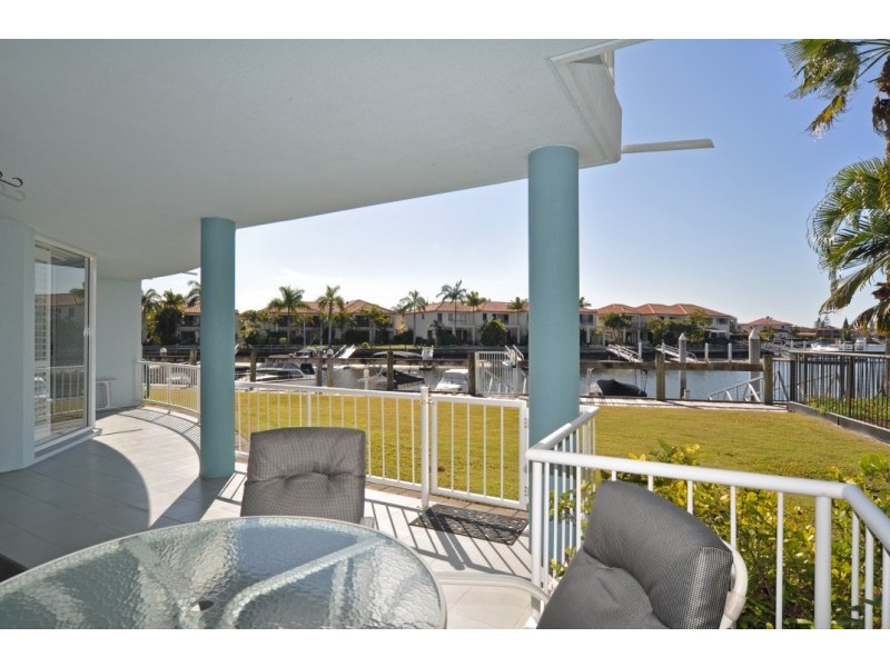 28/75 Morala Avenue, Runaway Bay QLD 4216