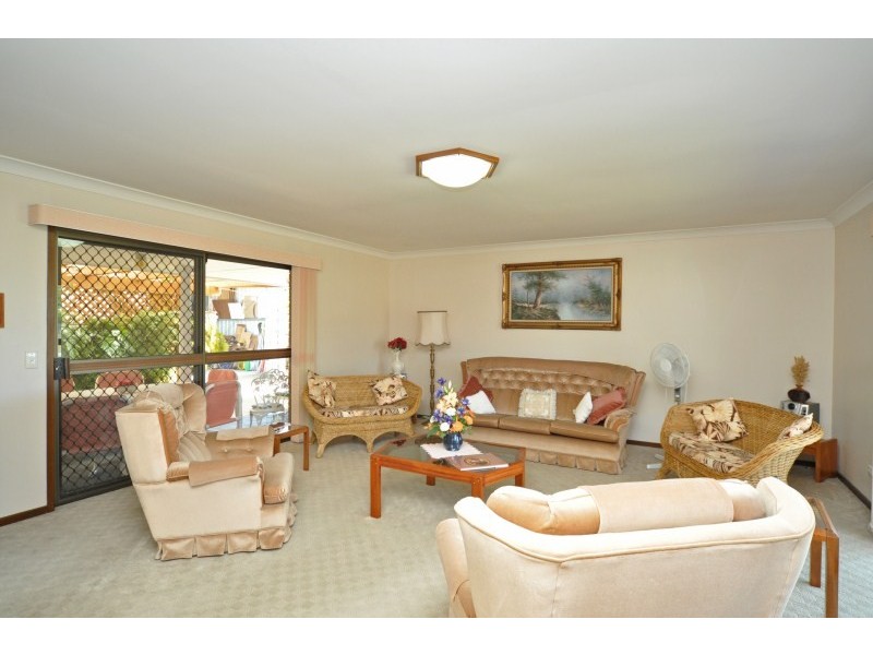 1 Primrose Court, Hollywell QLD 4216