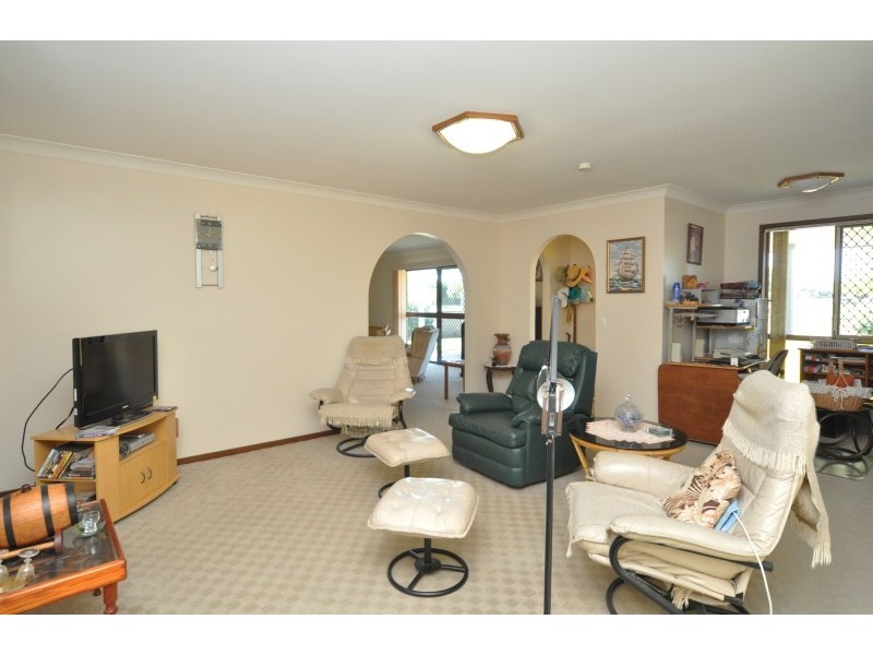 1 Primrose Court, Hollywell QLD 4216