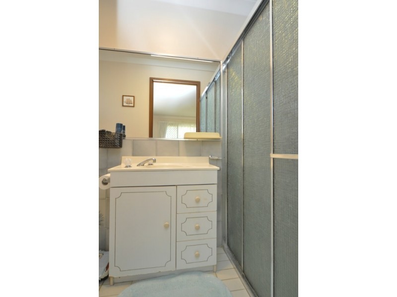 1 Primrose Court, Hollywell QLD 4216