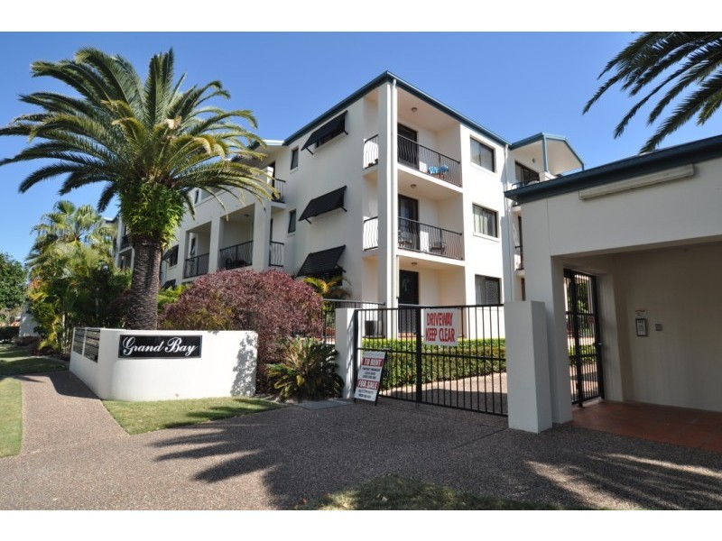 66/38 Labrador Street, Labrador QLD 4215