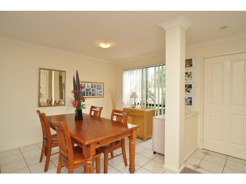 57/60 Caseys Road, Hope Island QLD 4212