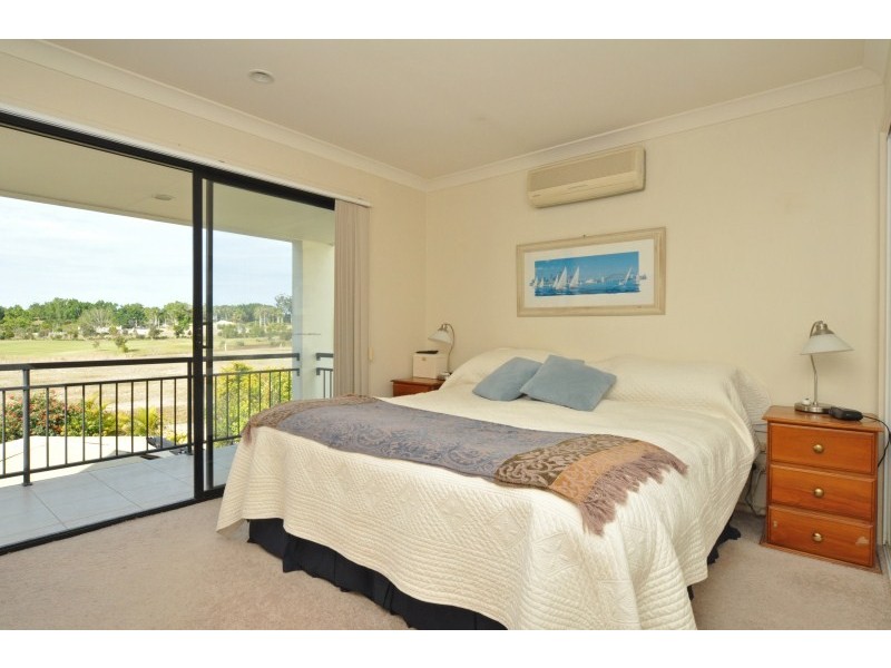 57/60 Caseys Road, Hope Island QLD 4212
