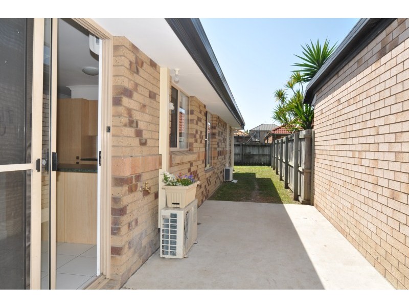 33 Seidler Avenue, Coombabah QLD 4216