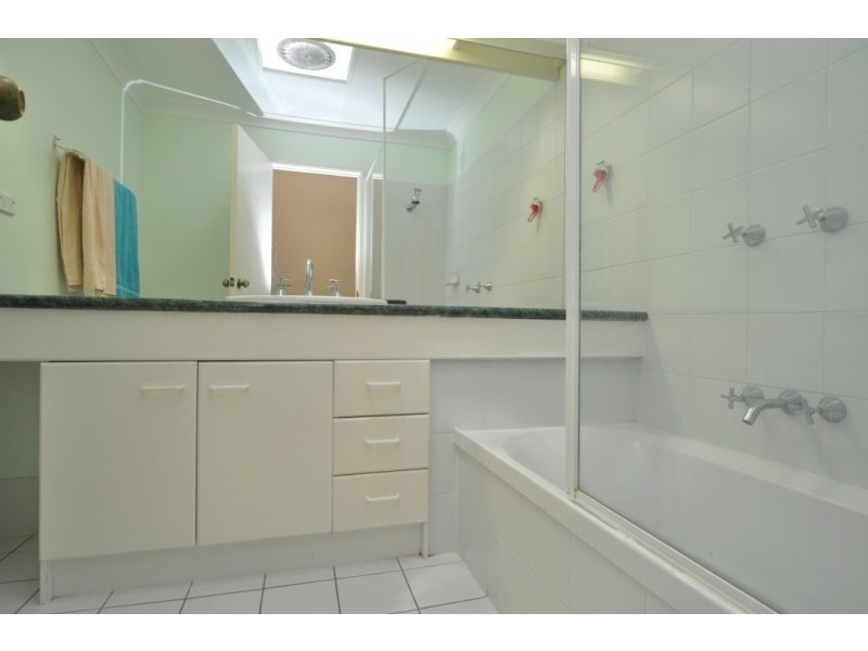 259/125 Hansford Road, Coombabah QLD 4216