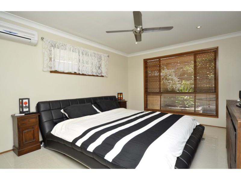 46 Camelot Crescent, Hollywell QLD 4216