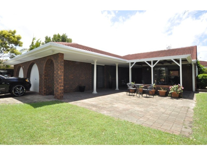 46 Camelot Crescent, Hollywell QLD 4216