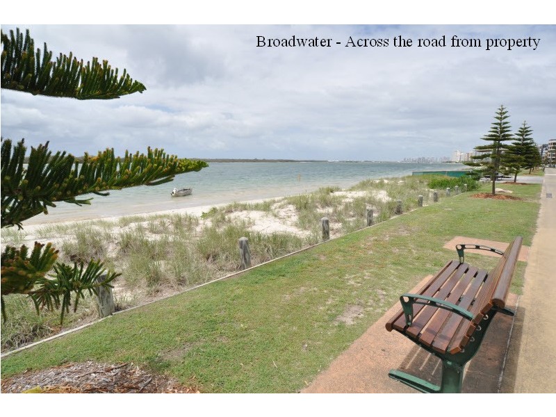 32/484 Marine Parade, Biggera Waters QLD 4216