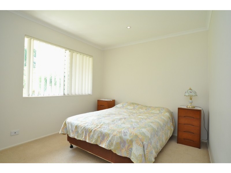 61 Ocean Street, Runaway Bay QLD 4216