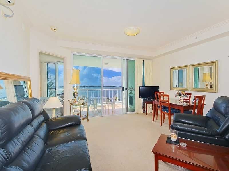 705/182 Marine Parade, Labrador QLD 4215