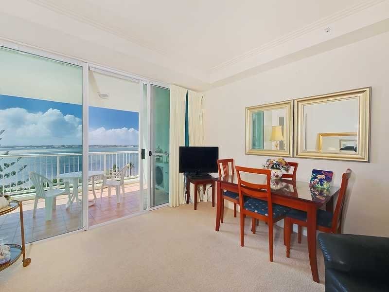 705/182 Marine Parade, Labrador QLD 4215