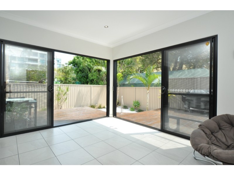 1/40 Bayview Street, Runaway Bay QLD 4216