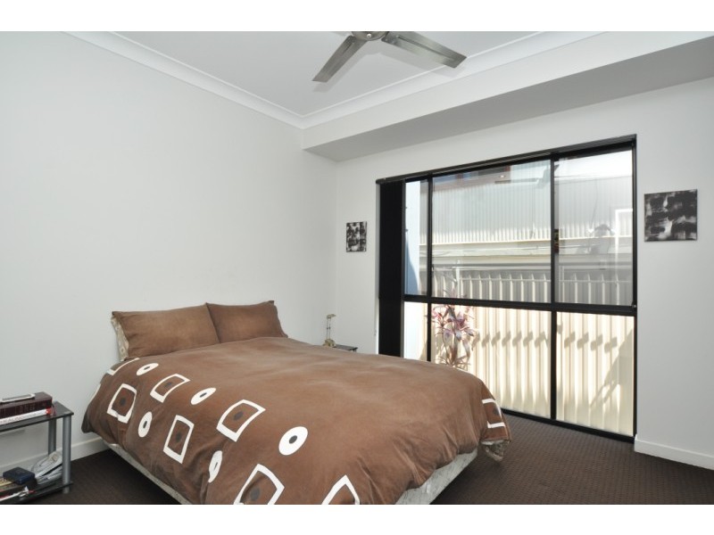 1/40 Bayview Street, Runaway Bay QLD 4216