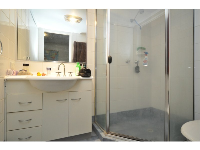 9/414 Marine Parade, Biggera Waters QLD 4216