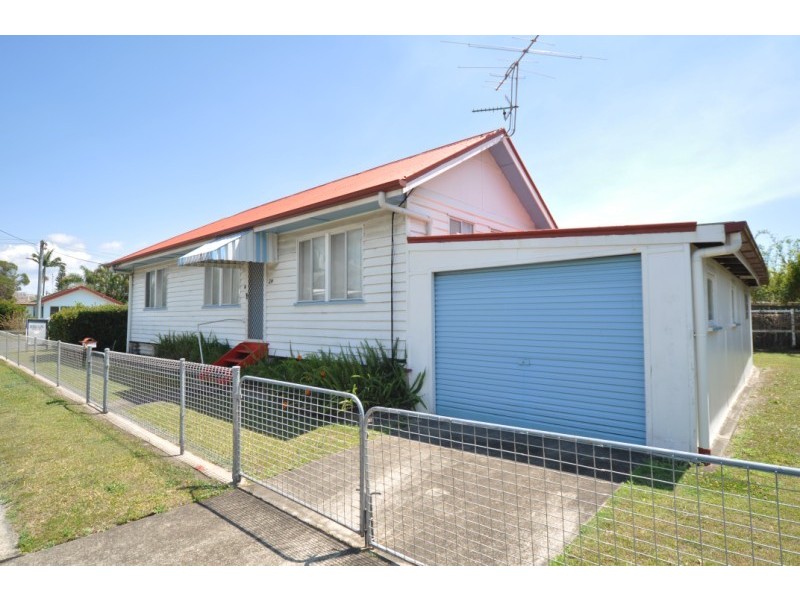 101 Stradbroke Street, Runaway Bay QLD 4216