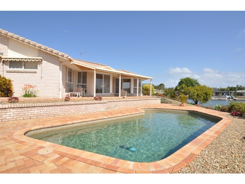 15 Clipper Court, Biggera Waters QLD 4216