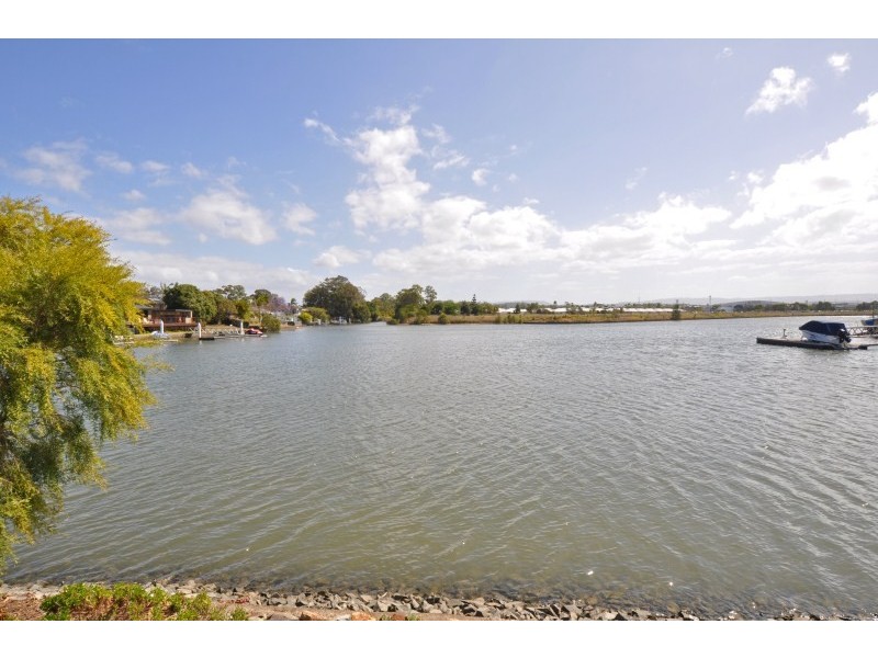 15 Clipper Court, Biggera Waters QLD 4216