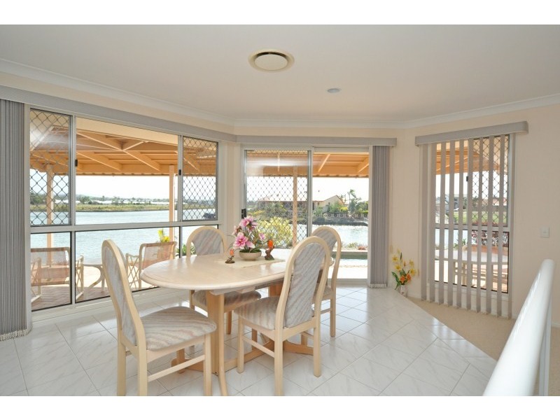 15 Clipper Court, Biggera Waters QLD 4216