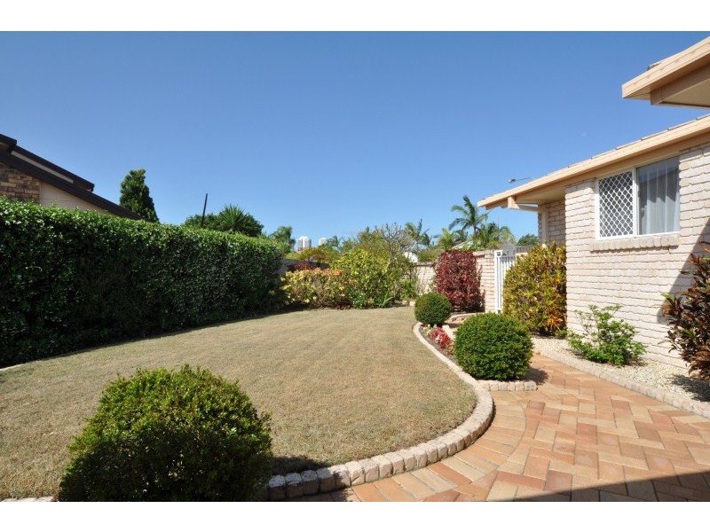 15 Clipper Court, Biggera Waters QLD 4216