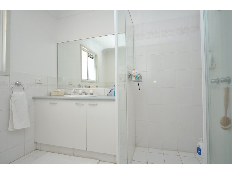 23/20 Huth Street, Labrador QLD 4215