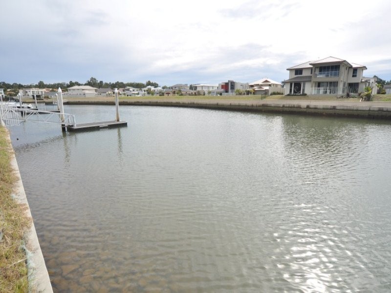 17 South Quay Drive, Biggera Waters QLD 4216