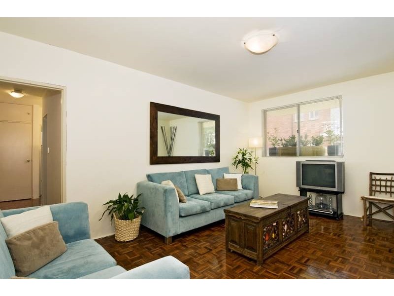 2/4 Fairway Close, Manly Vale NSW 2093