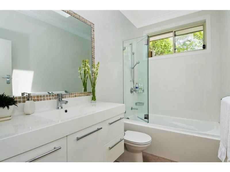 24 Bangaroo Street, North Balgowlah NSW 2093