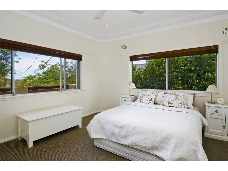 24 Bangaroo Street, North Balgowlah NSW 2093